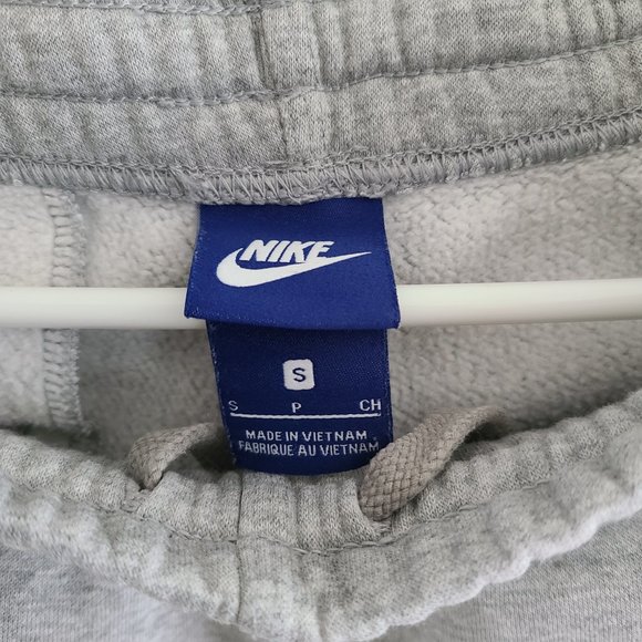 Small grey jogging - Picture 3 of 3